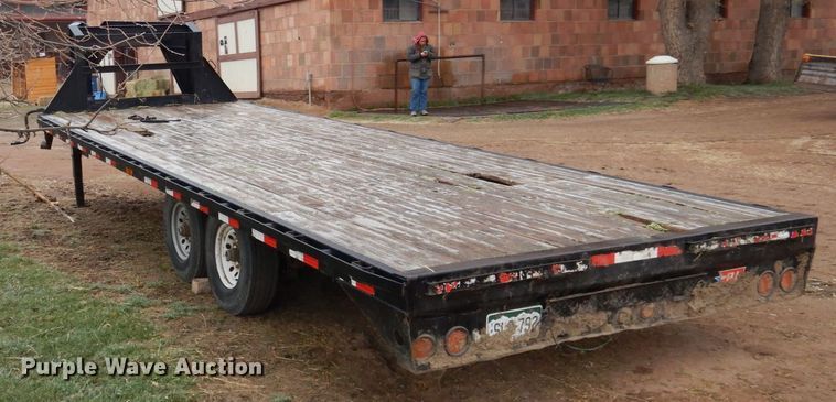 image for item GE9348 2008 PJ equipment trailer