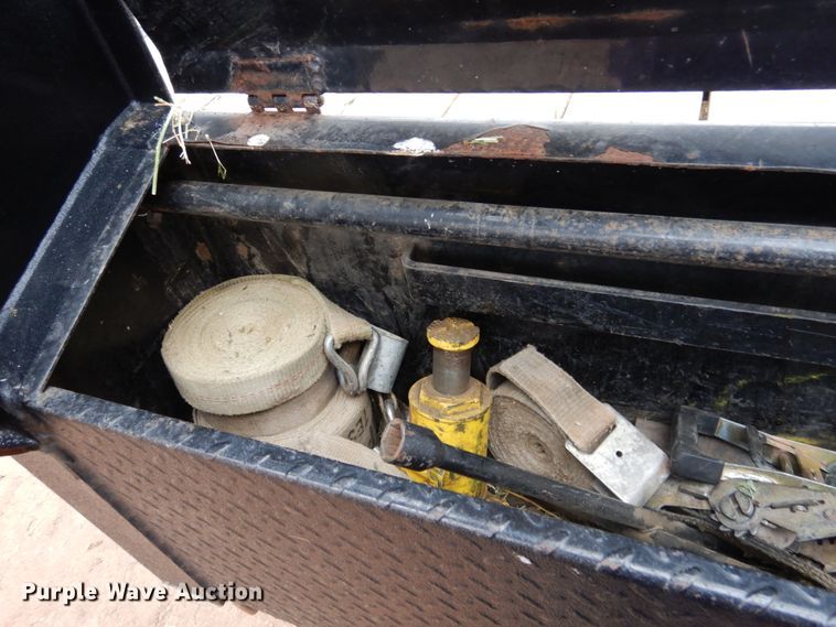 image for item GE9348 2008 PJ equipment trailer