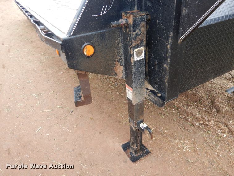 image for item GE9348 2008 PJ equipment trailer