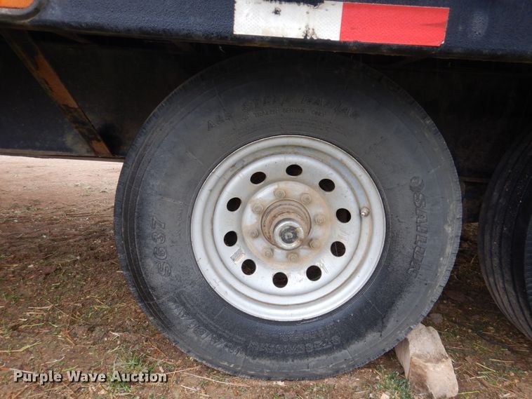 image for item GE9348 2008 PJ equipment trailer