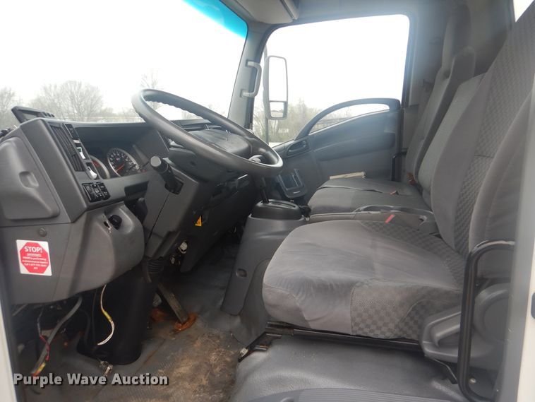 image for item GF9130 2011 Isuzu NPR refrigerated delivery truck