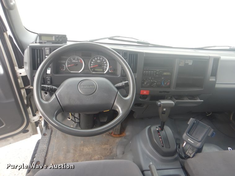 image for item GF9130 2011 Isuzu NPR refrigerated delivery truck