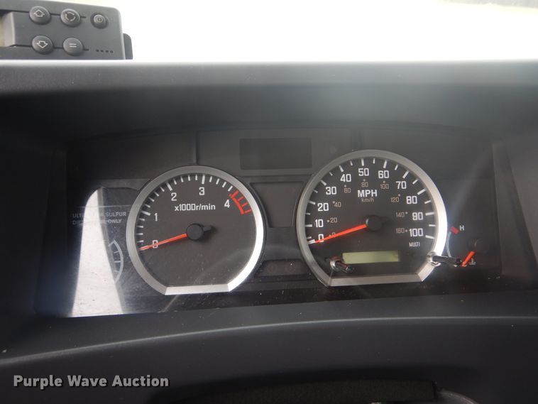 image for item GF9130 2011 Isuzu NPR refrigerated delivery truck