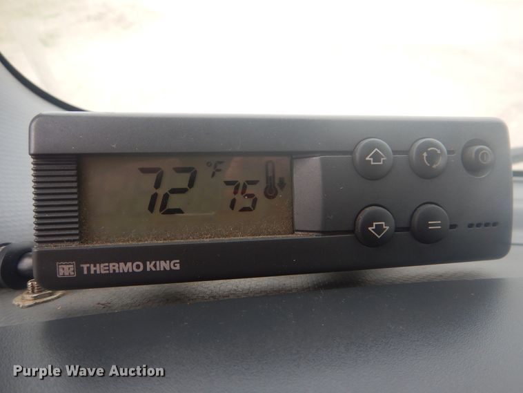 image for item GF9130 2011 Isuzu NPR refrigerated delivery truck