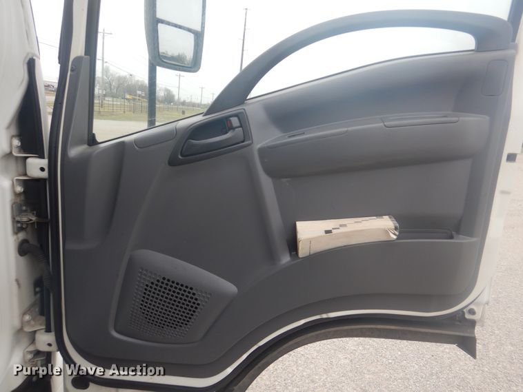 image for item GF9130 2011 Isuzu NPR refrigerated delivery truck