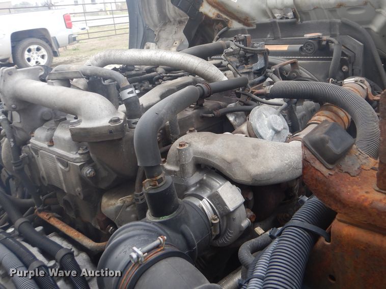 image for item GF9130 2011 Isuzu NPR refrigerated delivery truck