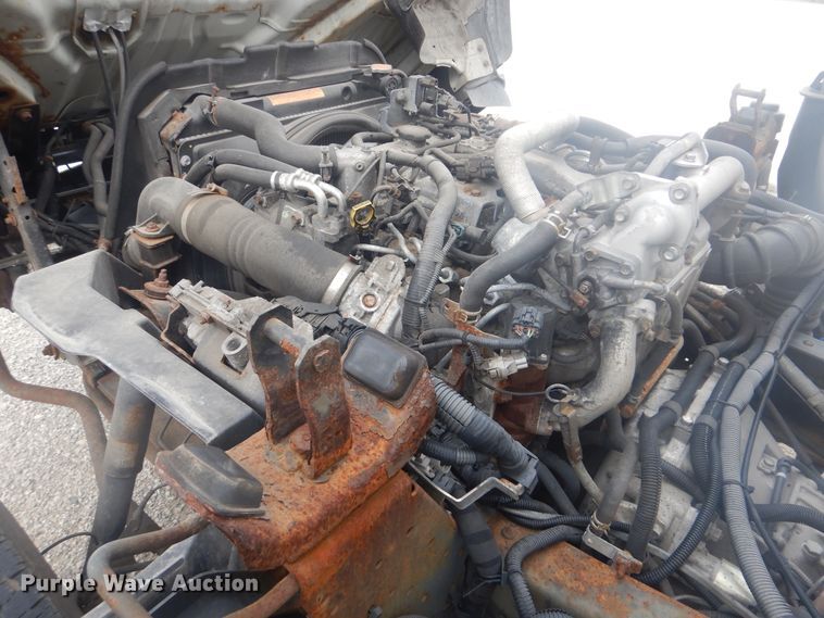 image for item GF9130 2011 Isuzu NPR refrigerated delivery truck