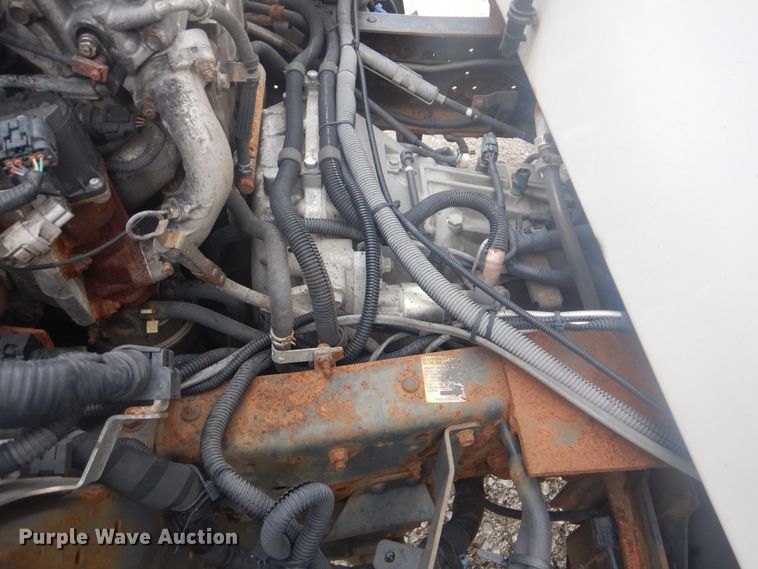 image for item GF9130 2011 Isuzu NPR refrigerated delivery truck