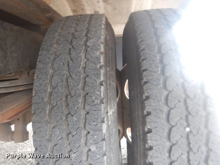 image for item GF9130 2011 Isuzu NPR refrigerated delivery truck