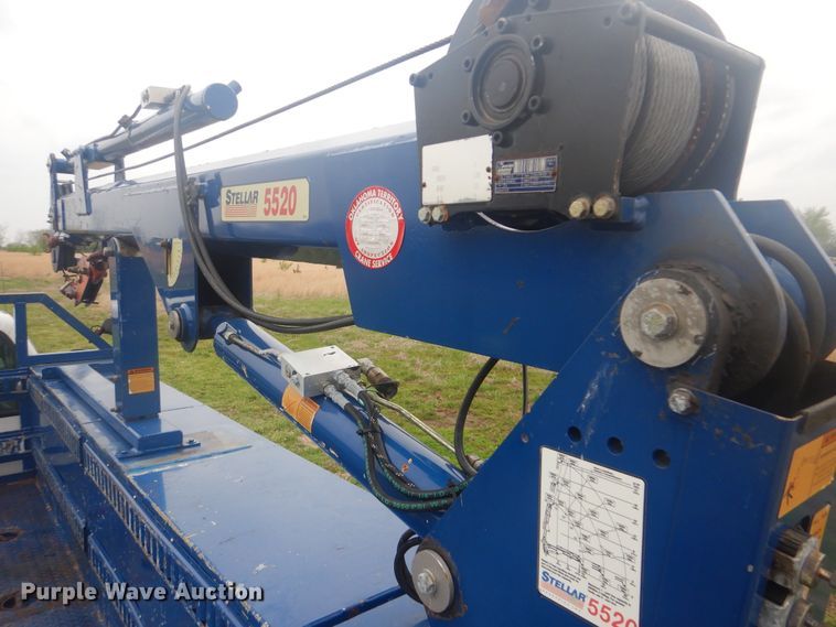 image for item GF9133 2007 Ford F550 Super Duty flatbed truck with crane