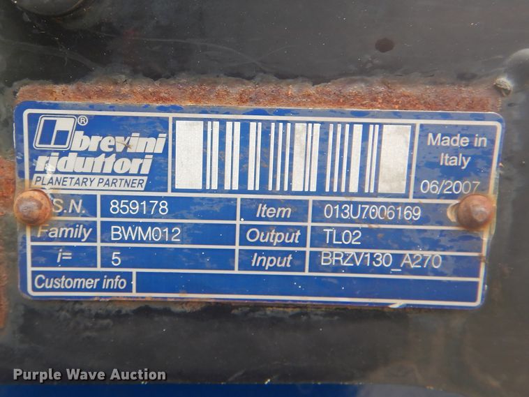 image for item GF9133 2007 Ford F550 Super Duty flatbed truck with crane