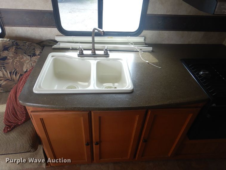 image for item GF9135 2010 Keystone Passport Ultra Lite  camper