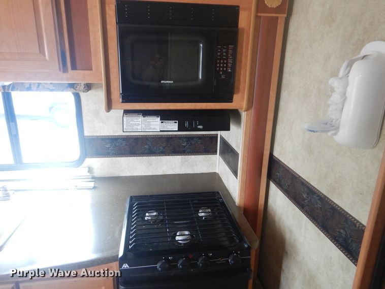 image for item GF9135 2010 Keystone Passport Ultra Lite  camper