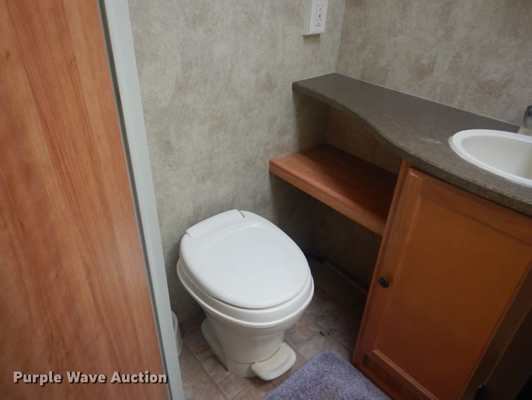 image for item GF9135 2010 Keystone Passport Ultra Lite  camper