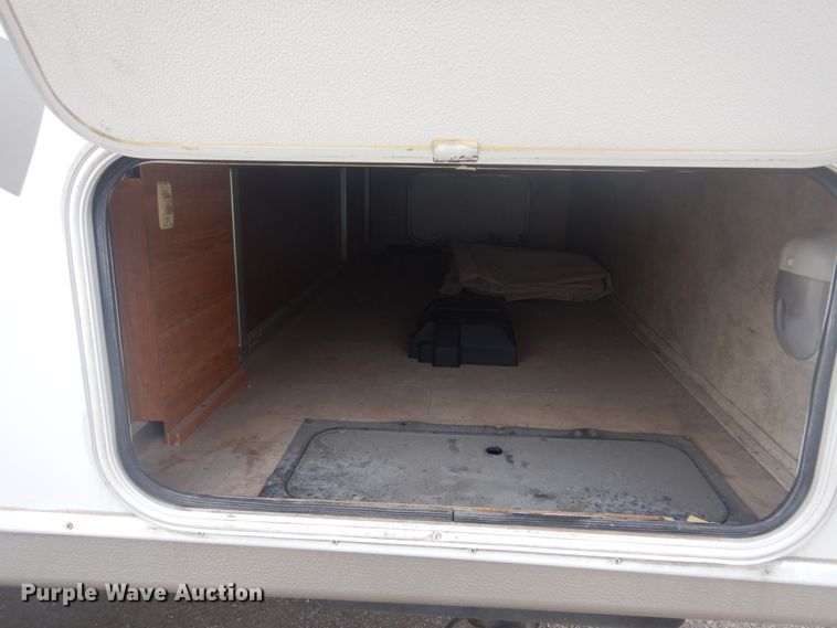 image for item GF9135 2010 Keystone Passport Ultra Lite  camper