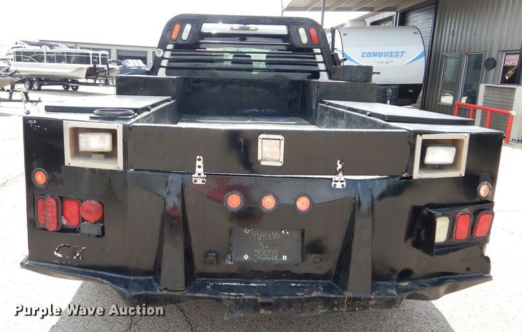 image for item GK9105 2013 Ford F350 Super Duty  Crew Cab flatbed pickup truck