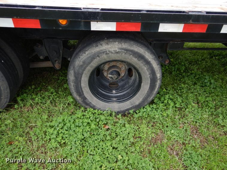 image for item GK9106 2018 Load Trail equipment trailer