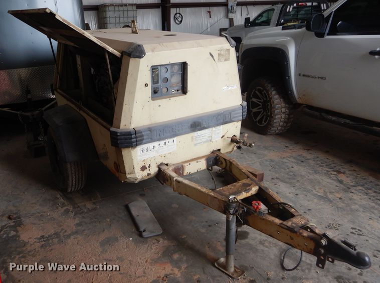 image for item GK9136 2001 Ingersoll Rand P185WIR air compressor