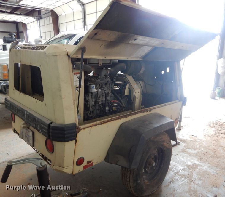 image for item GK9136 2001 Ingersoll Rand P185WIR air compressor