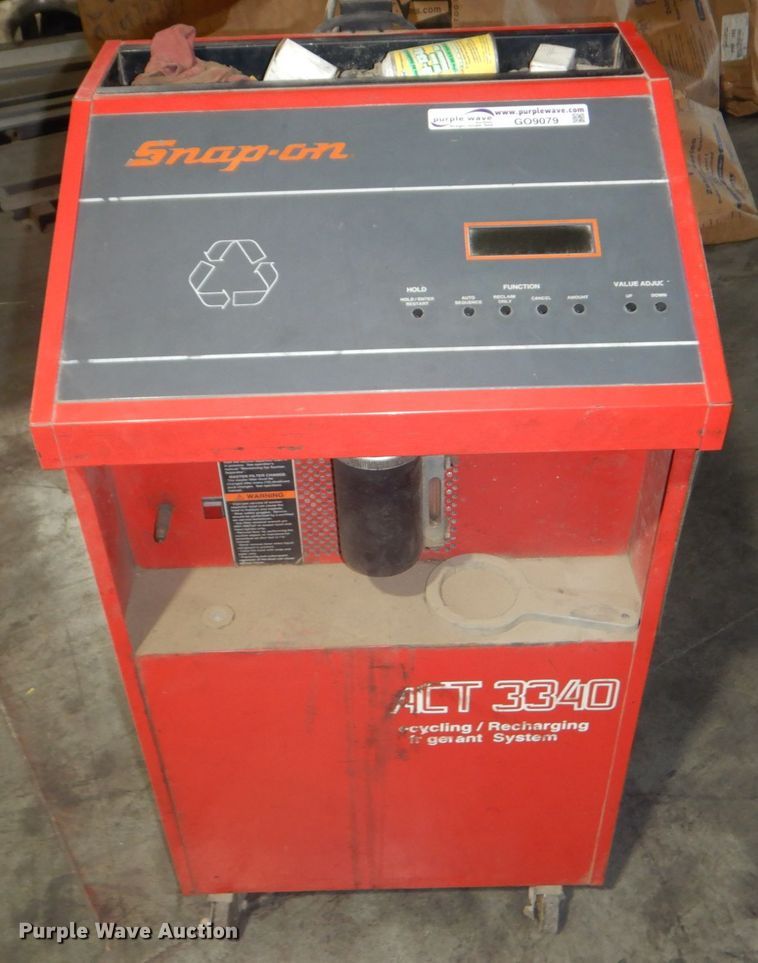 image for item GO9079 Snap-on ACT 3340 AC recharging system