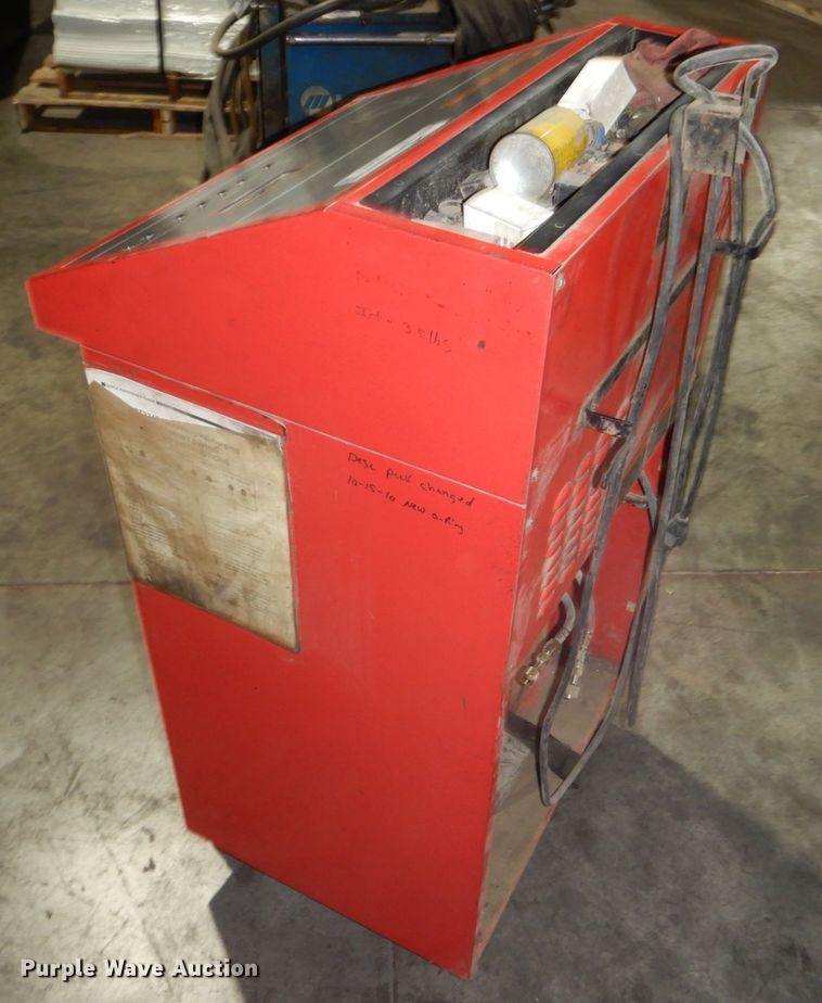 image for item GO9079 Snap-on ACT 3340 AC recharging system