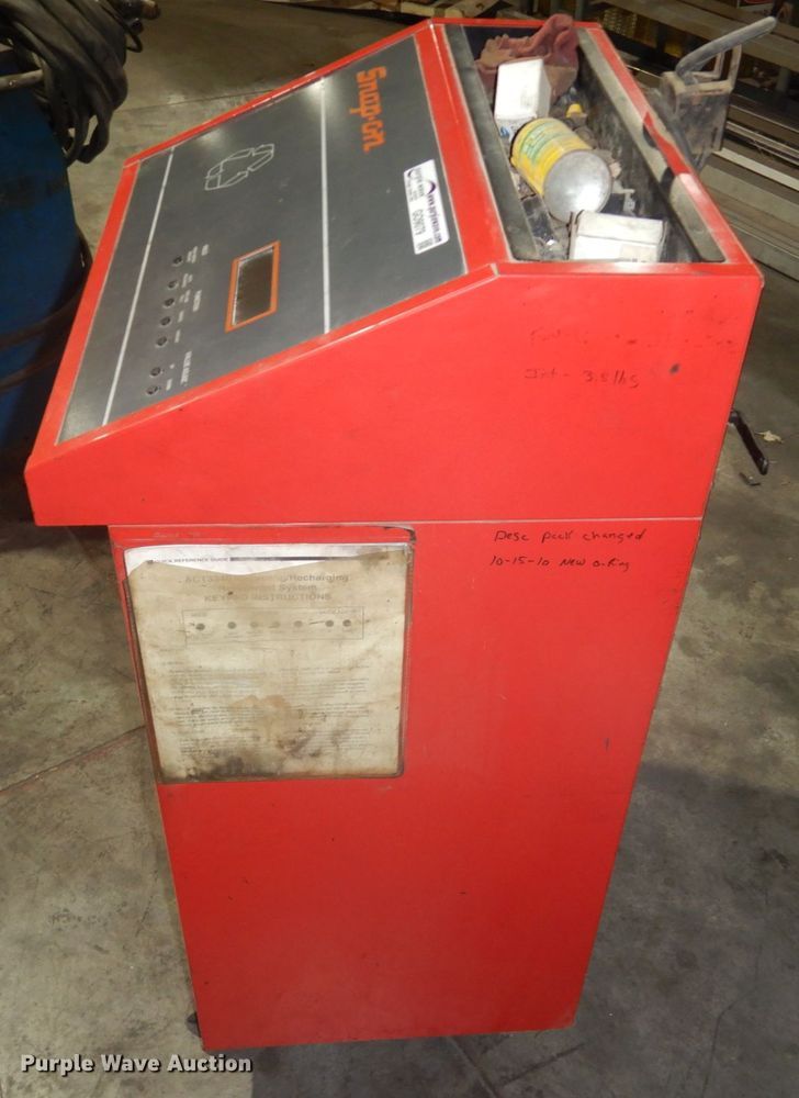 image for item GO9079 Snap-on ACT 3340 AC recharging system