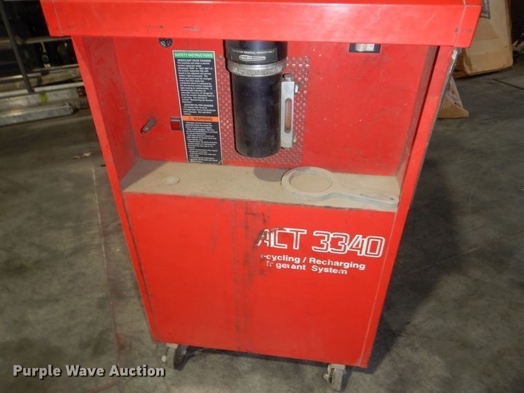 image for item GO9079 Snap-on ACT 3340 AC recharging system