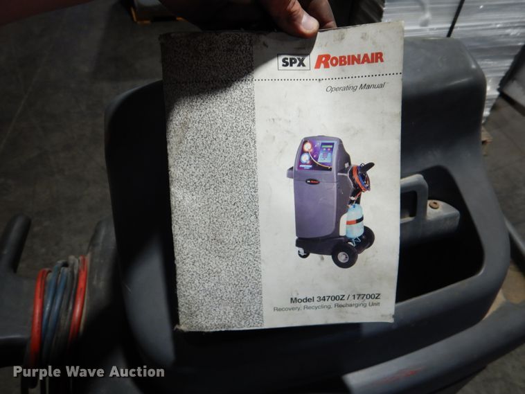 image for item GO9080 Robinair Cooltech 34700Z AC recharging system