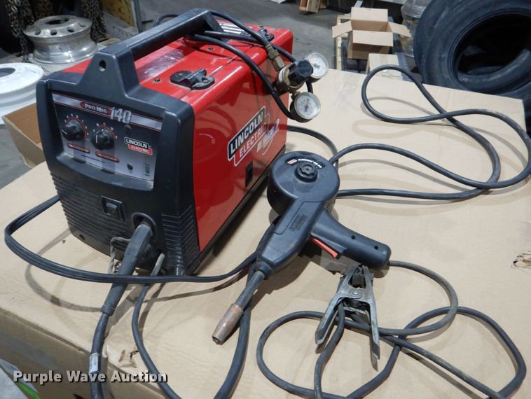 image for item GO9081 Lincoln ProMig 140 welder