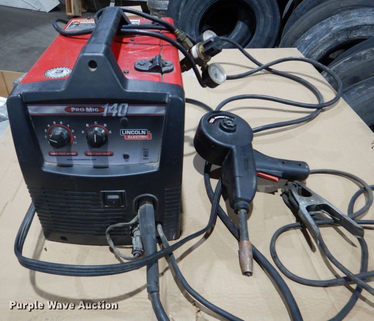 image for item GO9081 Lincoln ProMig 140 welder
