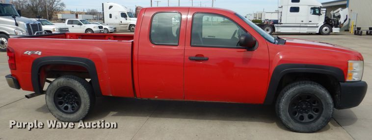 image for item GO9093 2008 Chevrolet Silverado 1500  Ext. Cab pickup truck