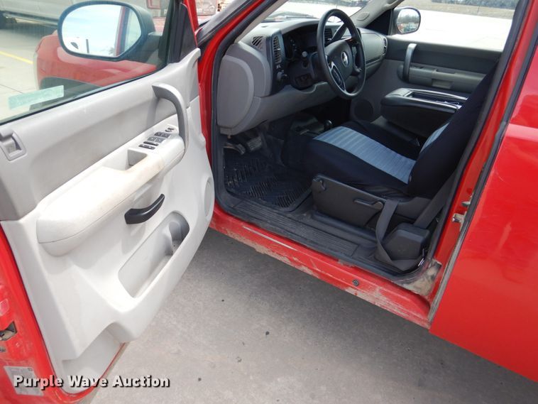 image for item GO9093 2008 Chevrolet Silverado 1500  Ext. Cab pickup truck