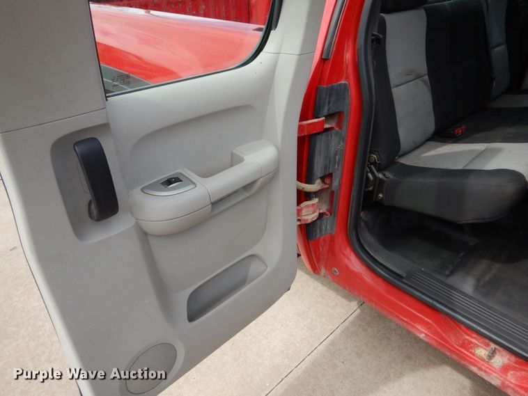 image for item GO9093 2008 Chevrolet Silverado 1500  Ext. Cab pickup truck