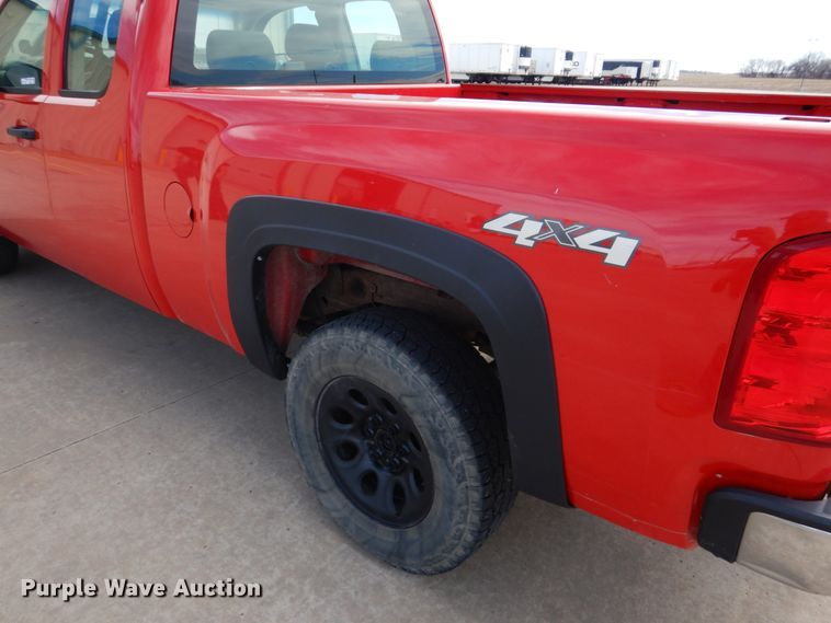 image for item GO9093 2008 Chevrolet Silverado 1500  Ext. Cab pickup truck