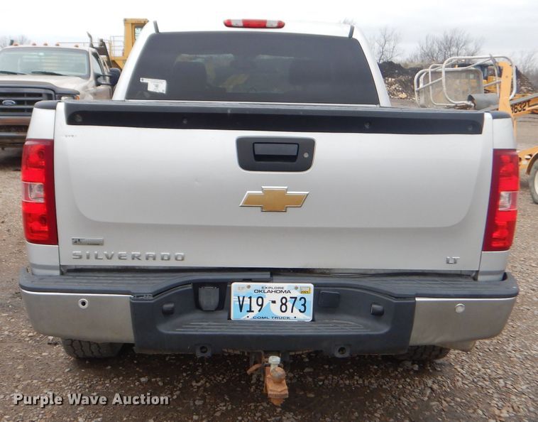 image for item GP9023 2011 Chevrolet Silverado 1500  Crew Cab pickup truck