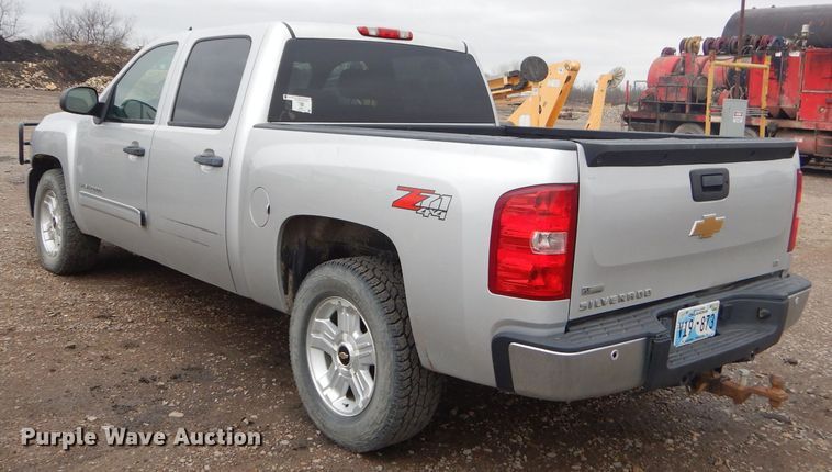 image for item GP9023 2011 Chevrolet Silverado 1500  Crew Cab pickup truck