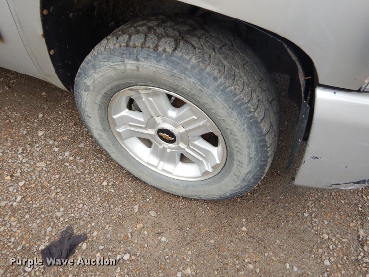 image for item GP9023 2011 Chevrolet Silverado 1500  Crew Cab pickup truck