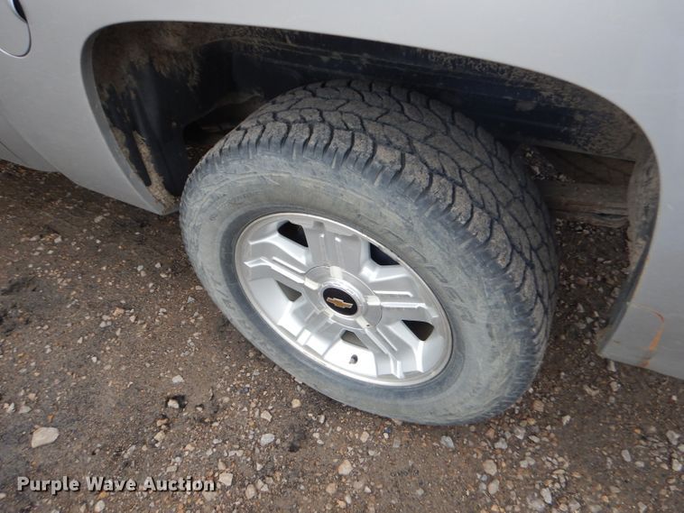 image for item GP9023 2011 Chevrolet Silverado 1500  Crew Cab pickup truck