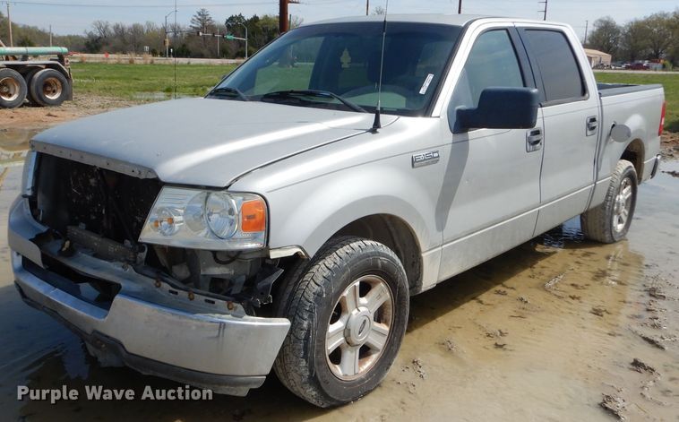 image for item GP9027 2004 Ford F150  SuperCrew pickup truck