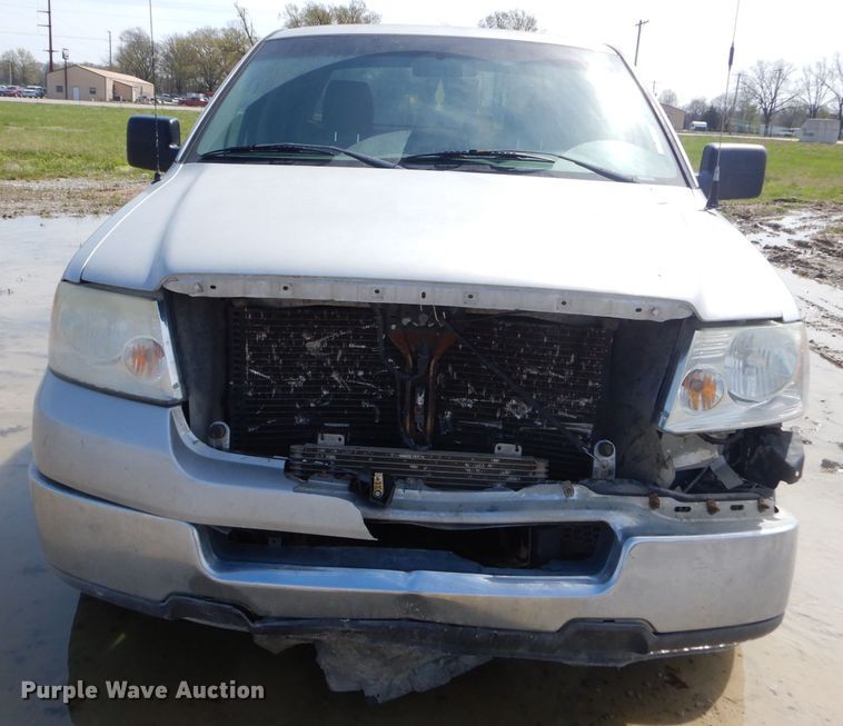 image for item GP9027 2004 Ford F150  SuperCrew pickup truck