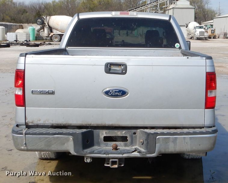 image for item GP9027 2004 Ford F150  SuperCrew pickup truck