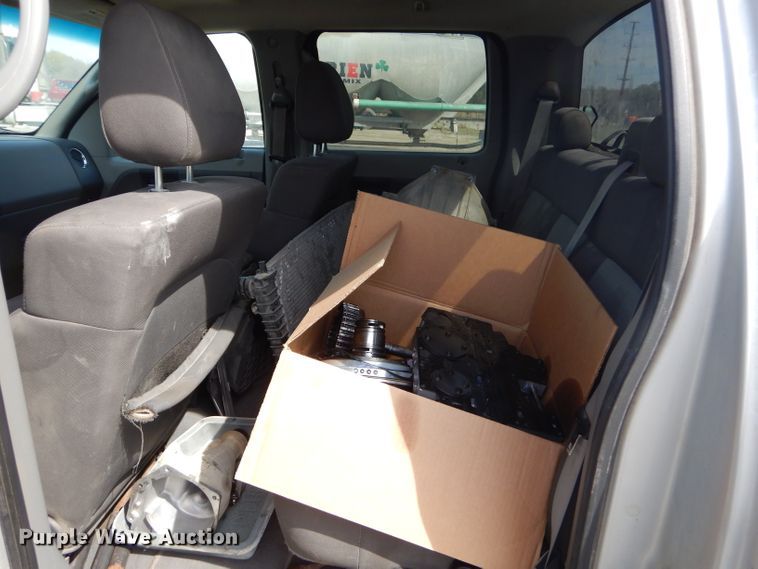 image for item GP9027 2004 Ford F150  SuperCrew pickup truck