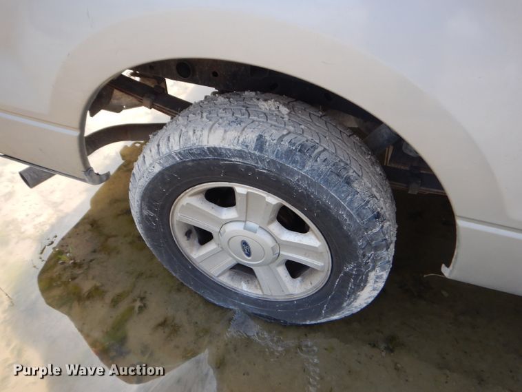 image for item GP9027 2004 Ford F150  SuperCrew pickup truck