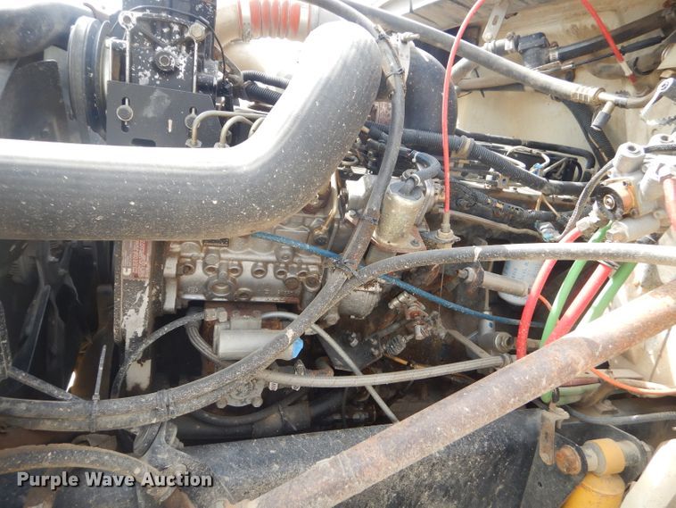 image for item GP9028 1996 Freightliner FL70 refuse truck