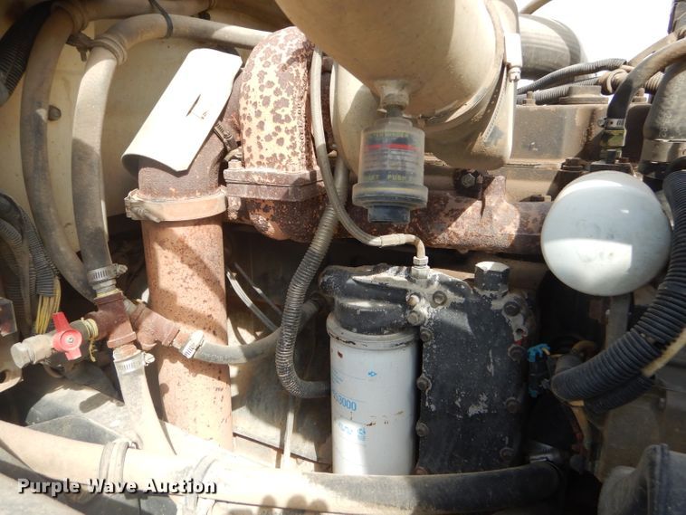 image for item GP9028 1996 Freightliner FL70 refuse truck