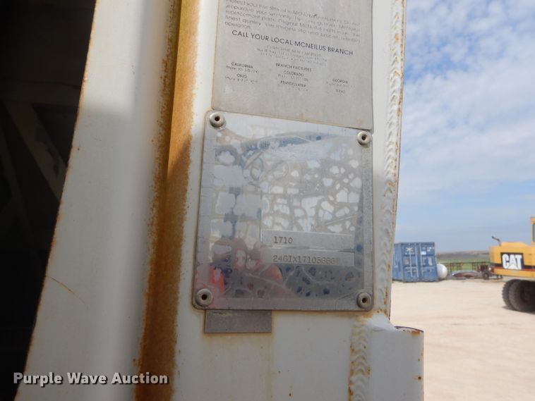 image for item GP9028 1996 Freightliner FL70 refuse truck