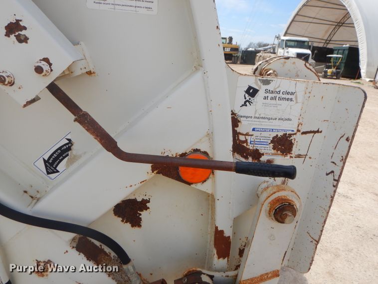 image for item GP9028 1996 Freightliner FL70 refuse truck