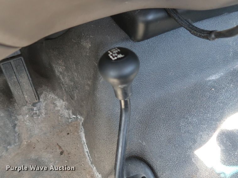 image for item GS9843 2003 Ford F350 Super Duty XL  pickup truck