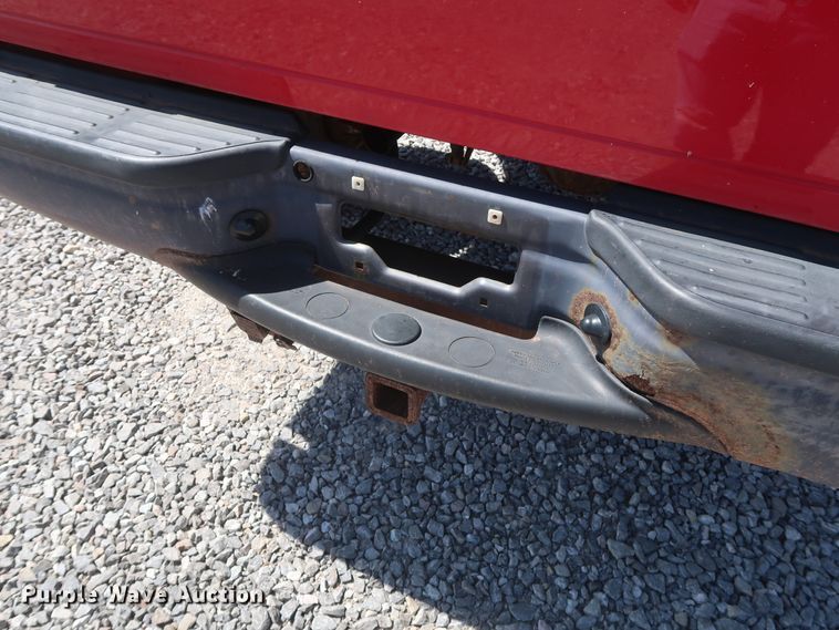 image for item GS9843 2003 Ford F350 Super Duty XL  pickup truck