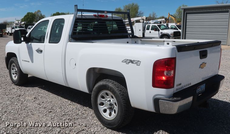 image for item GS9847 2010 Chevrolet Silverado 1500  Ext. Cab pickup truck